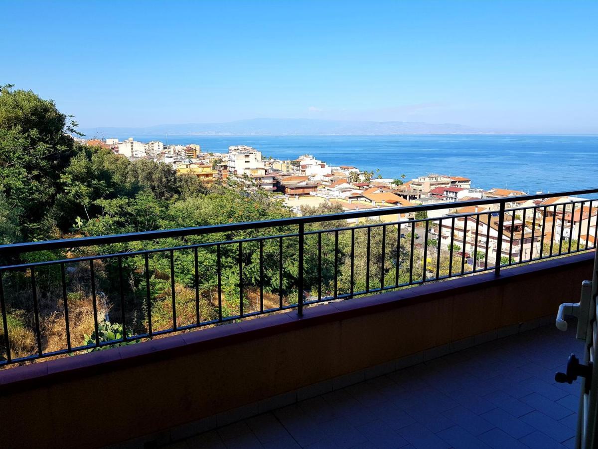 Panoramic House -Santa Teresa Di Riva- Bandiera Blu מראה חיצוני תמונה